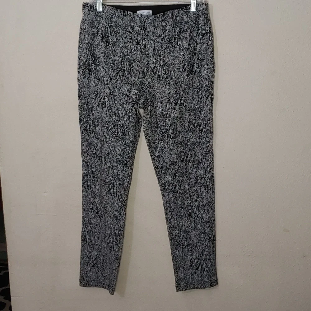 Calvin Klein Women's Size 12 Stretch Ankle Pants